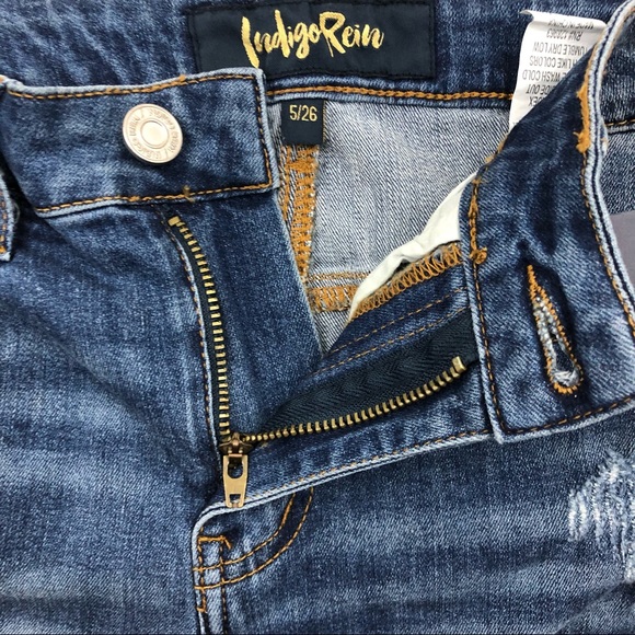 Indigo Rein High Rise Recycled Denim Bermuda Shorts Juniors Size 5 Waist 26” NEW - Picture 9 of 10